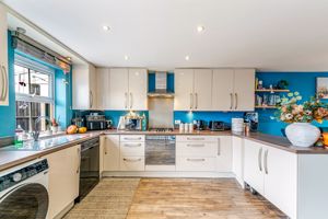 Photo 9- click for photo gallery